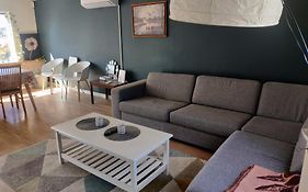 Feelhome 4 Bedrooms Apartment Polarvegen